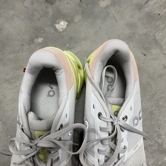 On Womens Cloudflyer 4 White Yellow Pink Running Shoes Sneakers Size W10 - Picture 9 of 9